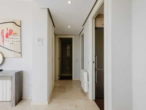 2-bedroom Apartment In Orihuela, Spain (100 M²)