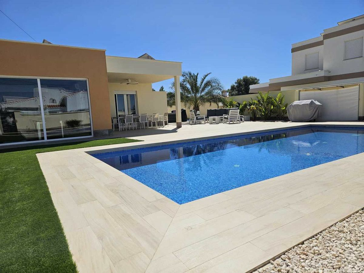 Villa In Torrevieja