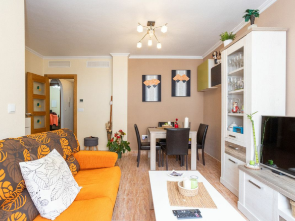 4-bedroom House In Los Alcázares, Spain (178 M²)