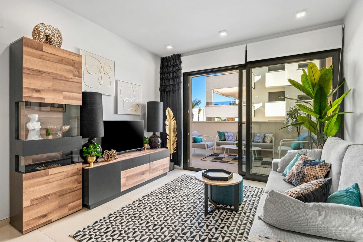 3-bedroom Apartment In Orihuela Costa, Spain (112 M²)