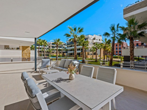 Apartment In Orihuela Costa