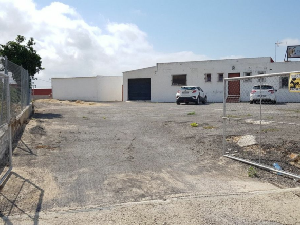 2-bedroom Country House In Los Montesinos, Spain (253 M²)