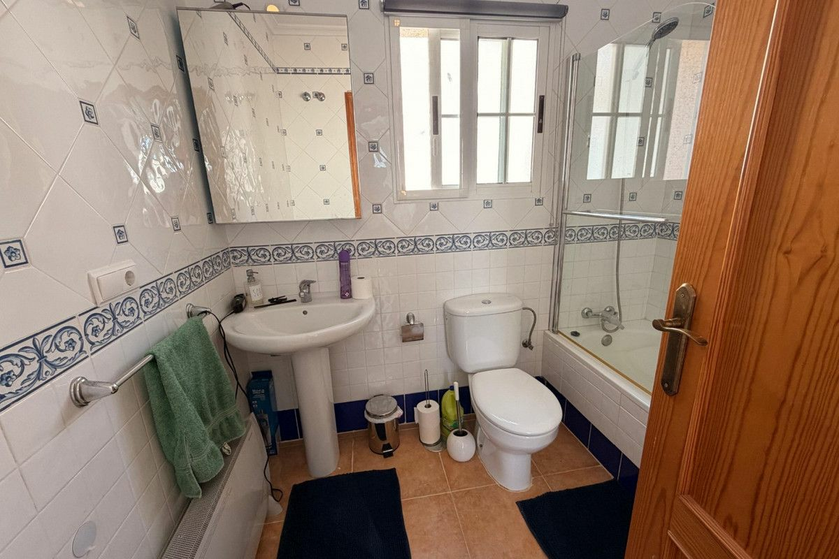 3-bedroom House In Guardamar Del Segura, Spain (68 M²)