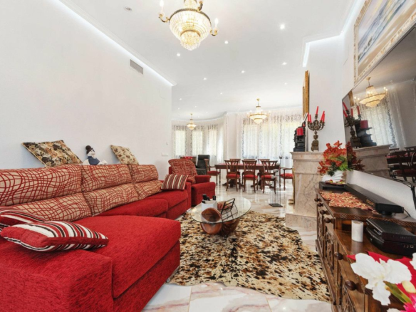 Villa In Orihuela Costa