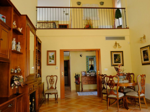 5-bedroom Villa In Orihuela, Spain (495 M²)
