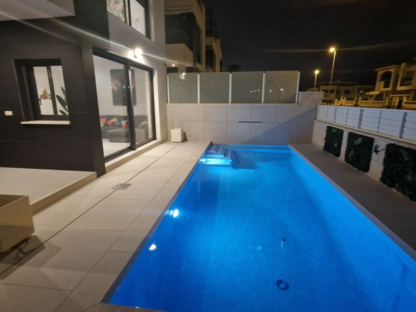 4-bedroom Villa In Orihuela Costa, Spain (203 M²)