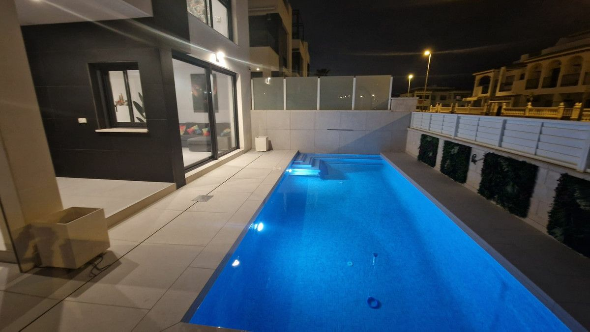 4-bedroom Villa In Orihuela Costa, Spain (203 M²)