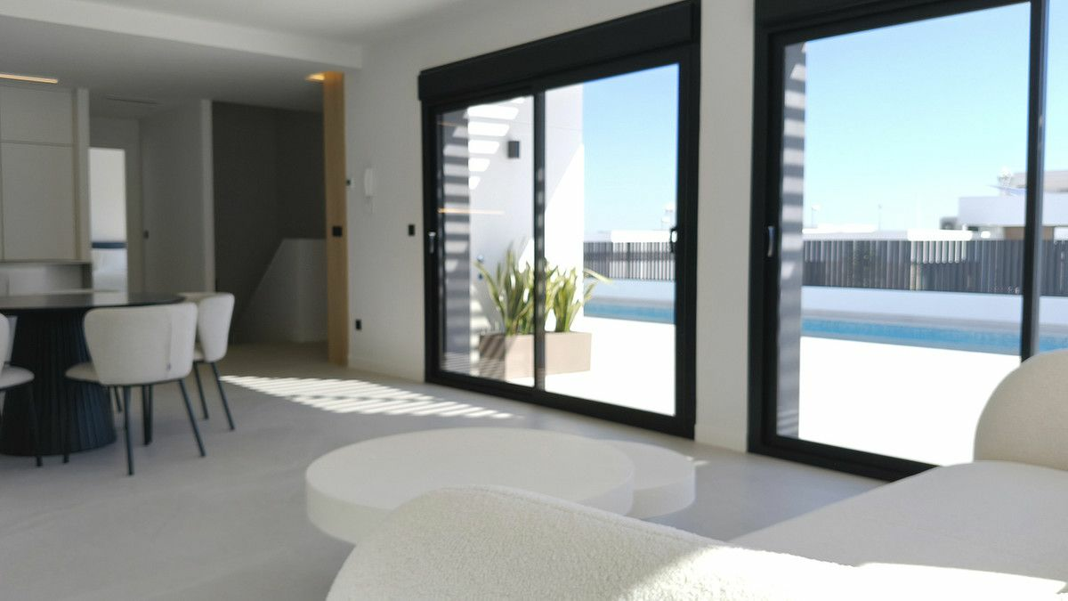 4-bedroom Villa In Rojales, Spain (265 M²)