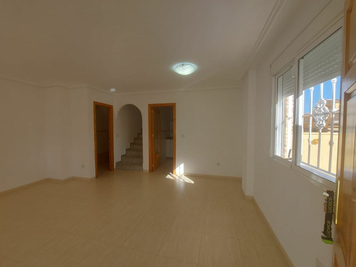 3-bedroom House In Rojales, Spain (104 M²)