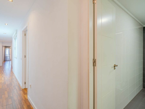 2-bedroom Apartment In Torrevieja, Spain (82 M²)