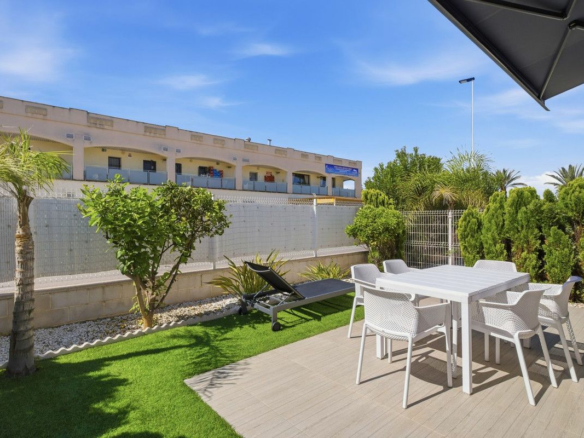 3-bedroom Villa In Orihuela Costa, Spain (99 M²)