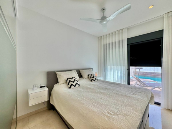 3-bedroom Villa In San Miguel De Salinas, Spain (92 M²)