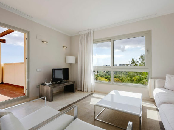 2-bedroom Apartment In Orihuela, Spain (100 M²)