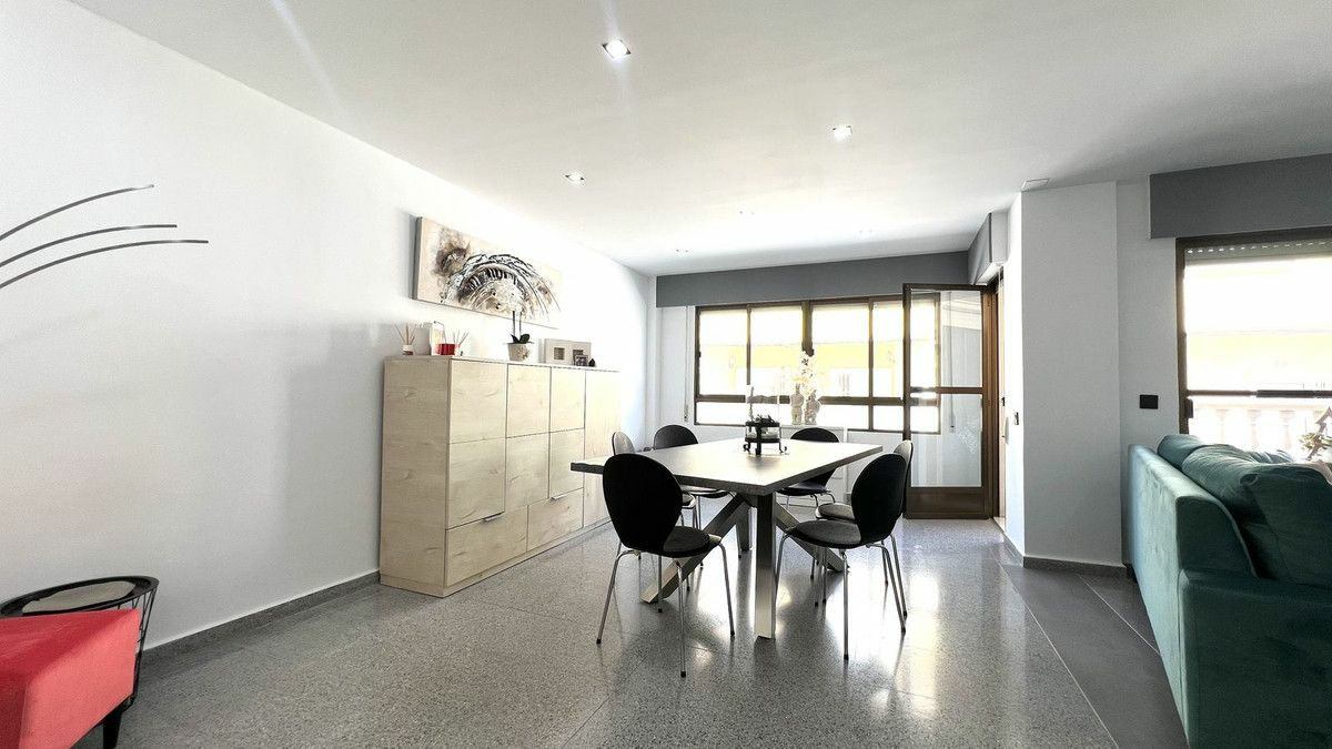 3-bedroom Apartment In Orihuela, Spain (130 M²)