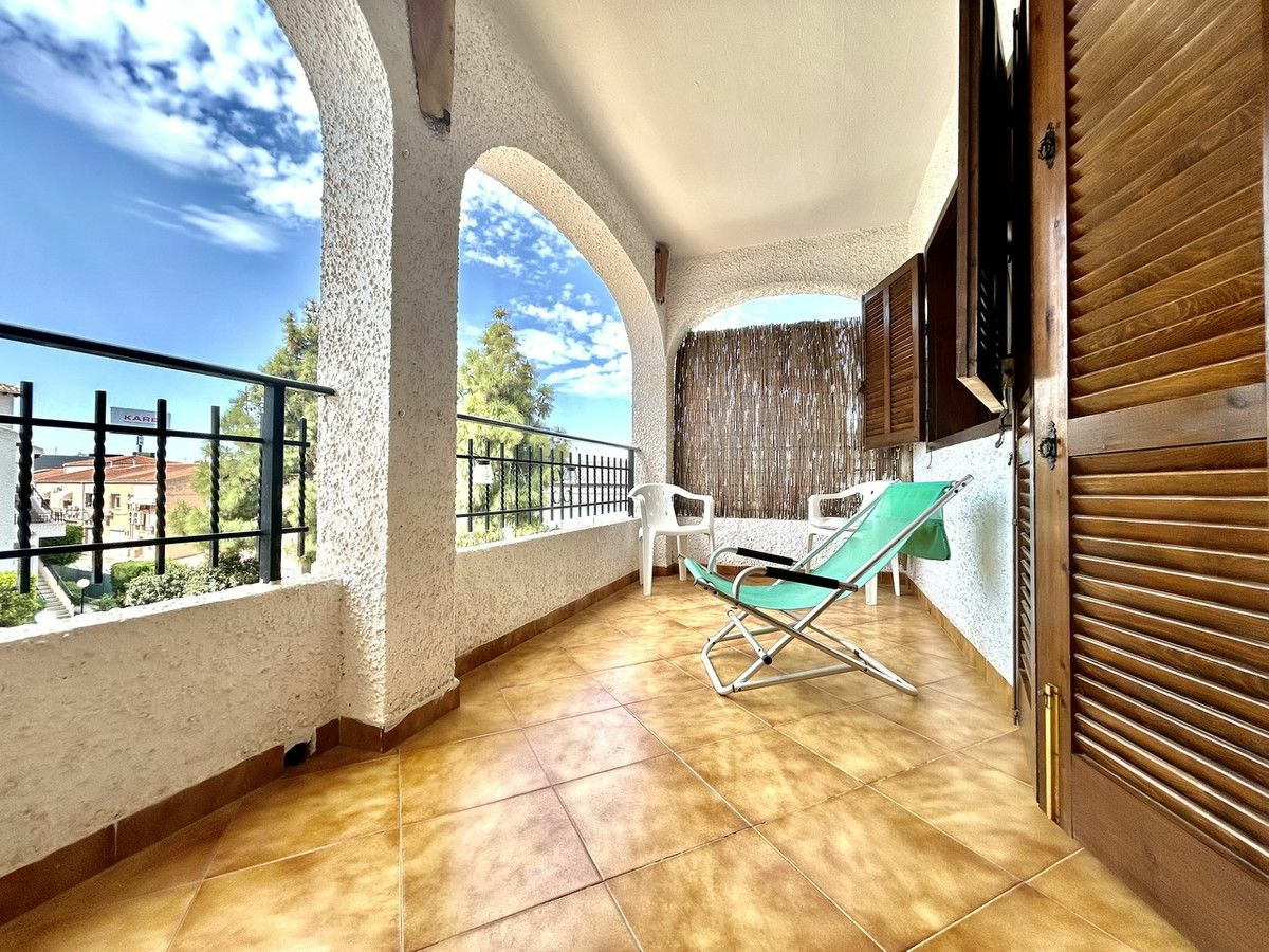 2-bedroom Apartment In Cabo Roig, Spain (71 M²)