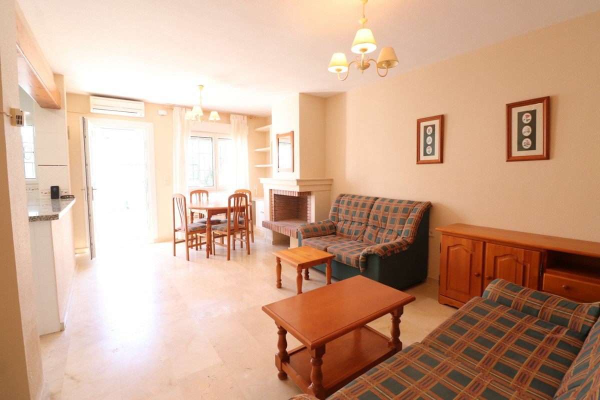 2-bedroom Villa In Orihuela Costa, Spain (63 M²)