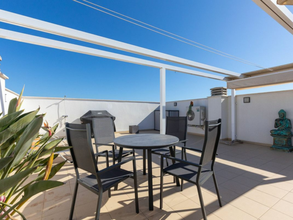 2-bedroom Apartment In Pilar De La Horadada, Spain (77 M²)