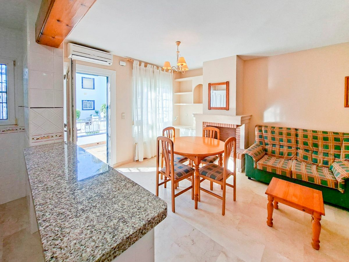 2-bedroom House In Orihuela Costa, Spain (63 M²)