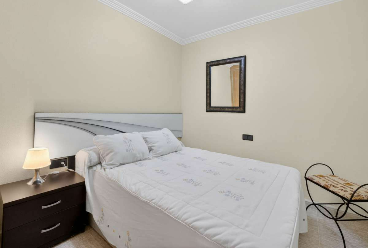 3-bedroom Apartment In Torrevieja, Spain (92 M²)
