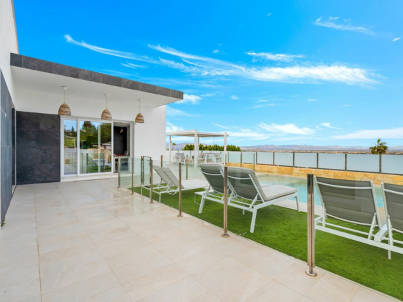 4-bedroom Villa In Algorfa, Spain (216 M²)