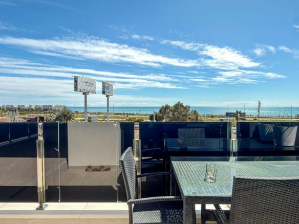 3-bedroom Apartment In Orihuela Costa, Spain (109 M²)