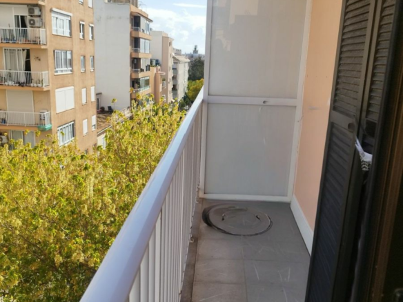 3-bedroom Apartment In Palma De Mallorca, Spain (92 M²)