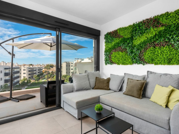 2-bedroom Apartment In Orihuela Costa, Spain (72 M²)