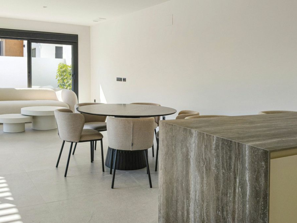 4-bedroom Villa In Rojales, Spain (265 M²)