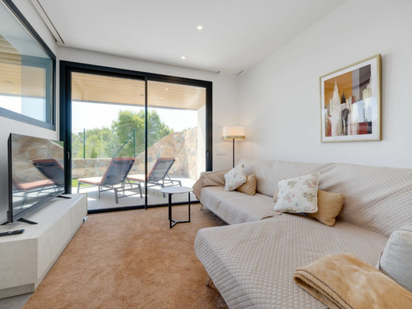 2-bedroom Apartment In Orihuela, Spain (88 M²)
