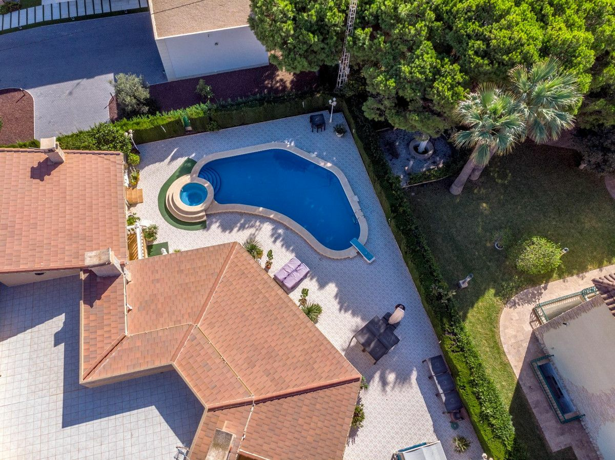 3-bedroom Villa In Cabo Roig, Spain (340 M²)