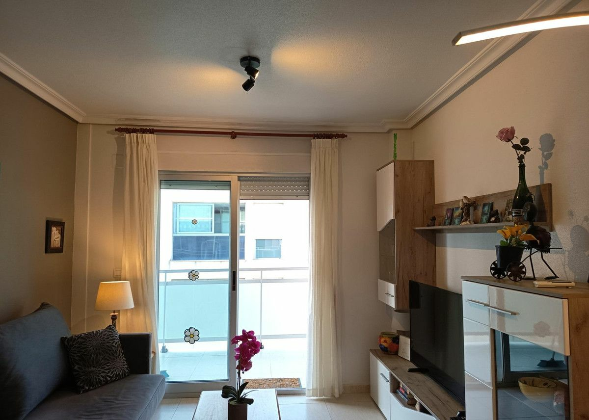 2-bedroom Apartment In Orihuela Costa, Spain (70 M²)