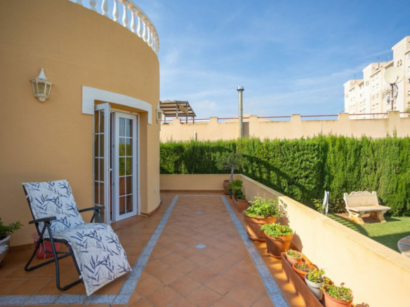 3-bedroom Villa In Cartagena, Spain (138 M²)