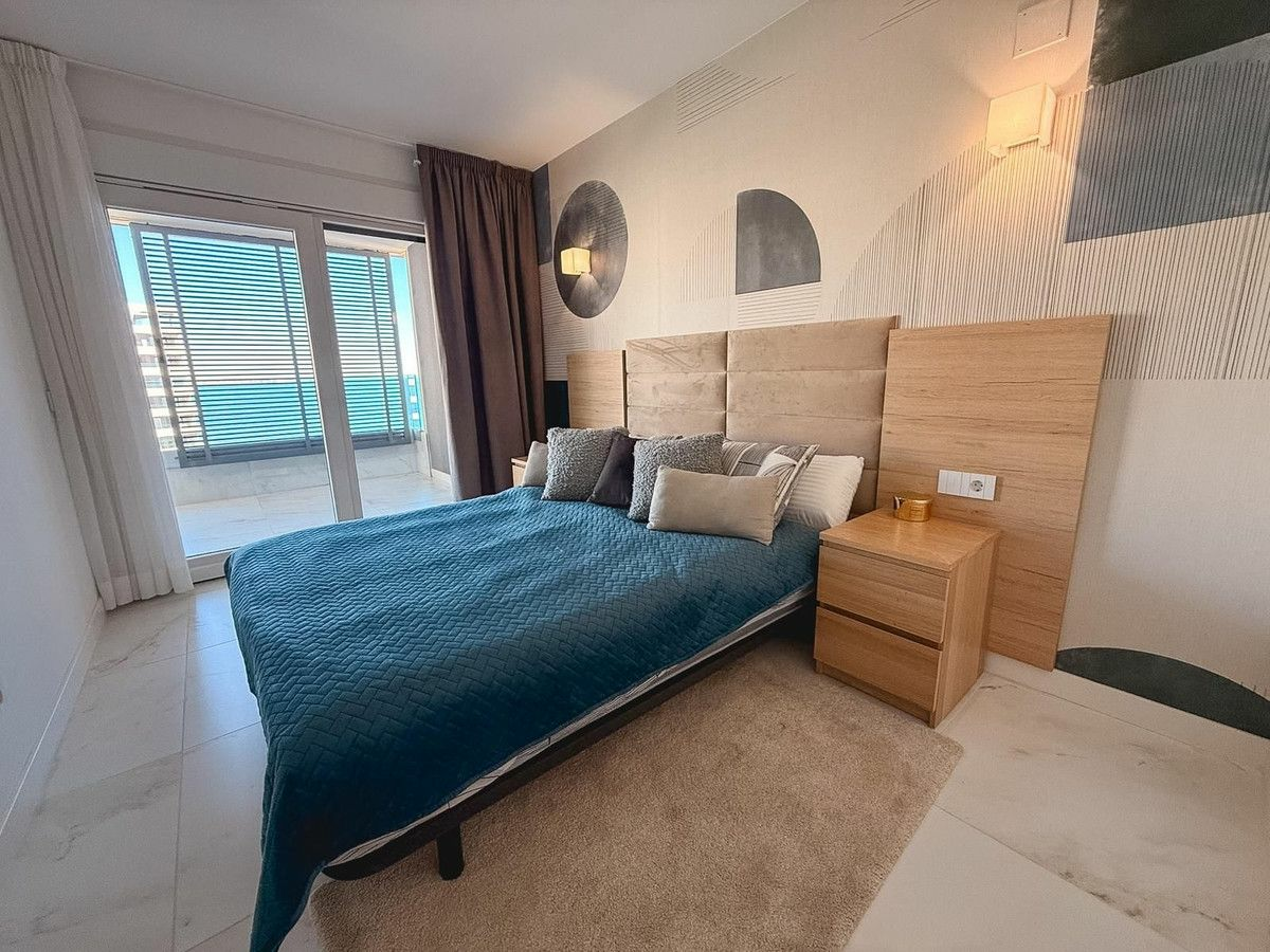 2-bedroom Apartment In Orihuela Costa, Spain (90 M²)