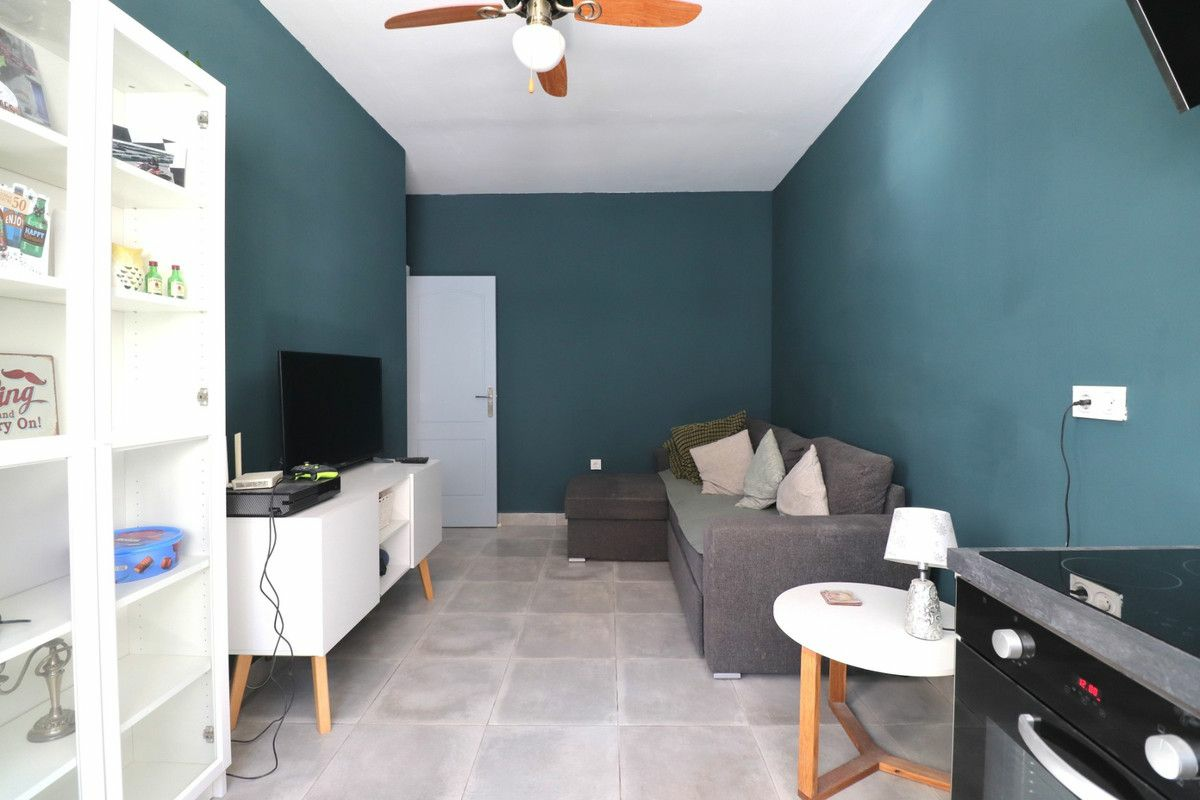 2-bedroom Villa In Benijofar, Spain (66 M²)