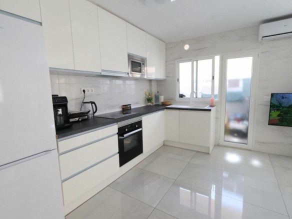 Apartment In Torrevieja