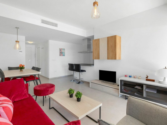 2-bedroom Apartment In Orihuela Costa, Spain (81 M²)