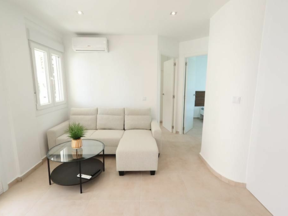 2-bedroom Villa In Orihuela Costa, Spain (57 M²)