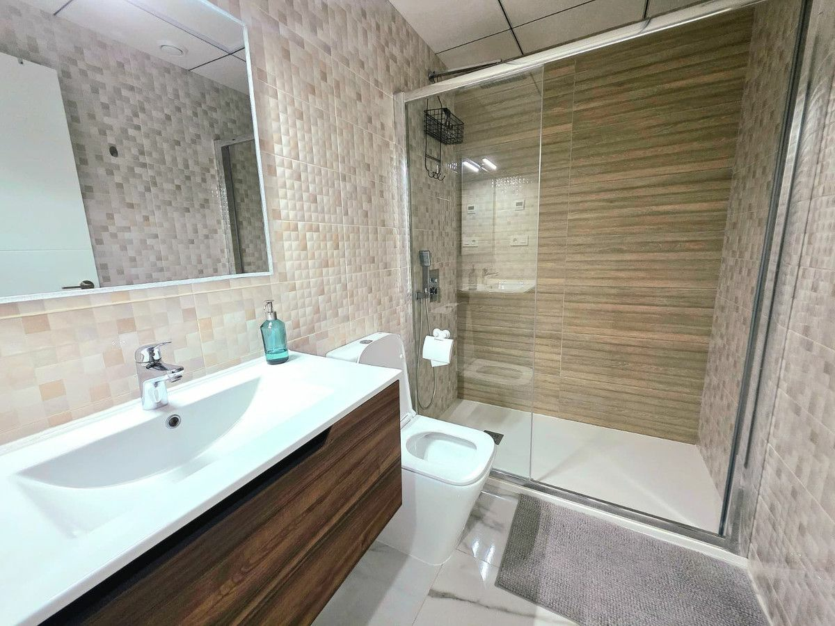 2-bedroom Apartment In Torrevieja, Spain (100 M²)