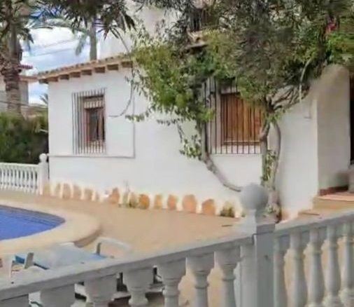 4-bedroom Villa In Cabo Roig, Spain (180 M²)