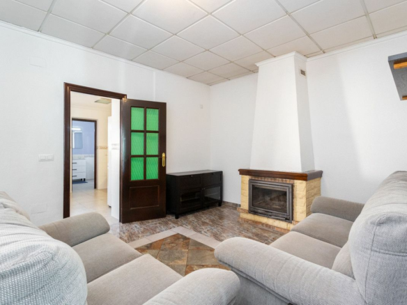 4-bedroom House In Los Montesinos, Spain (152 M²)