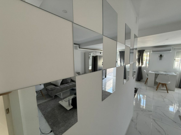 2-bedroom Villa In Torrevieja, Spain (57 M²)