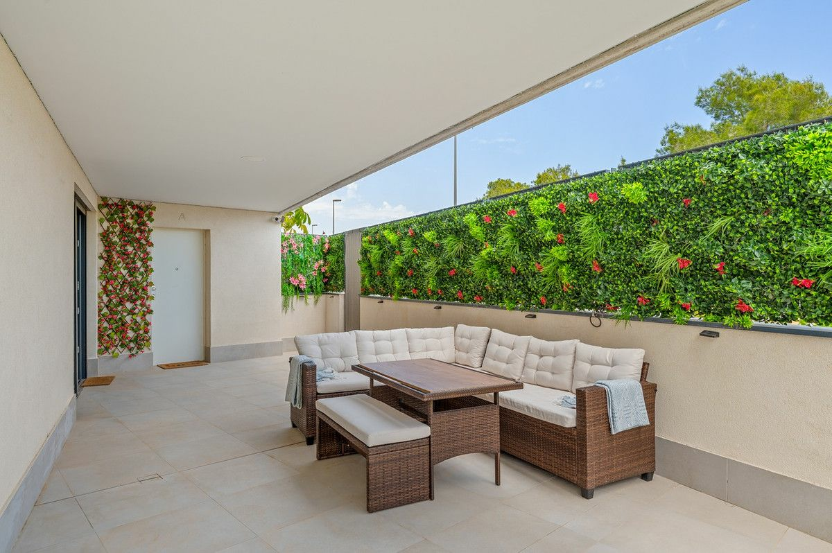 3-bedroom Apartment In Orihuela Costa, Spain (85 M²)