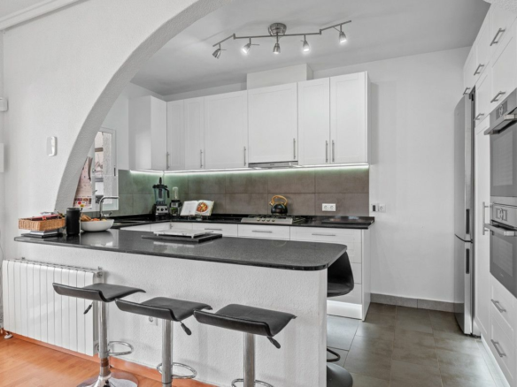 3-bedroom Villa In Rojales, Spain (104 M²)