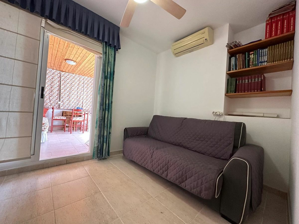 3-bedroom House In Los Alcázares, Spain (99 M²)