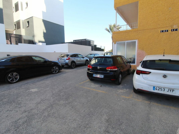 2-bedroom Apartment In Orihuela Costa, Spain (89 M²)
