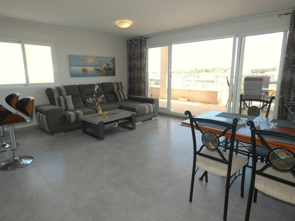 3-bedroom Apartment In Orihuela Costa, Spain (82 M²)
