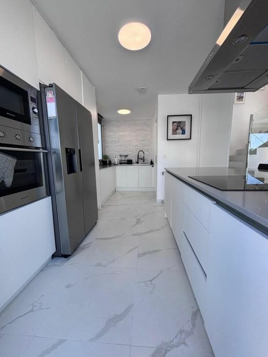 5-bedroom Villa In Orihuela Costa, Spain (148 M²)