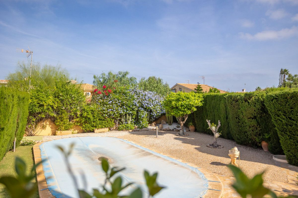 3-bedroom Villa In Cartagena, Spain (138 M²)
