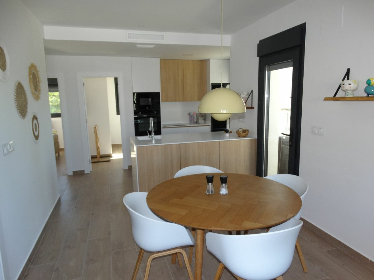 Apartment In Pilar De La Horadada