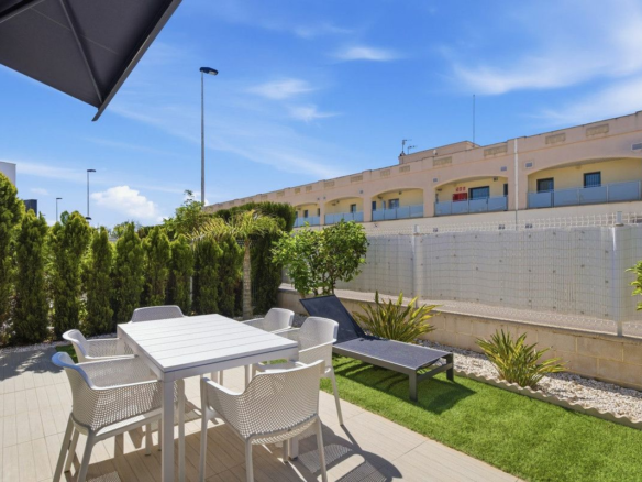 3-bedroom Villa In Orihuela Costa, Spain (99 M²)
